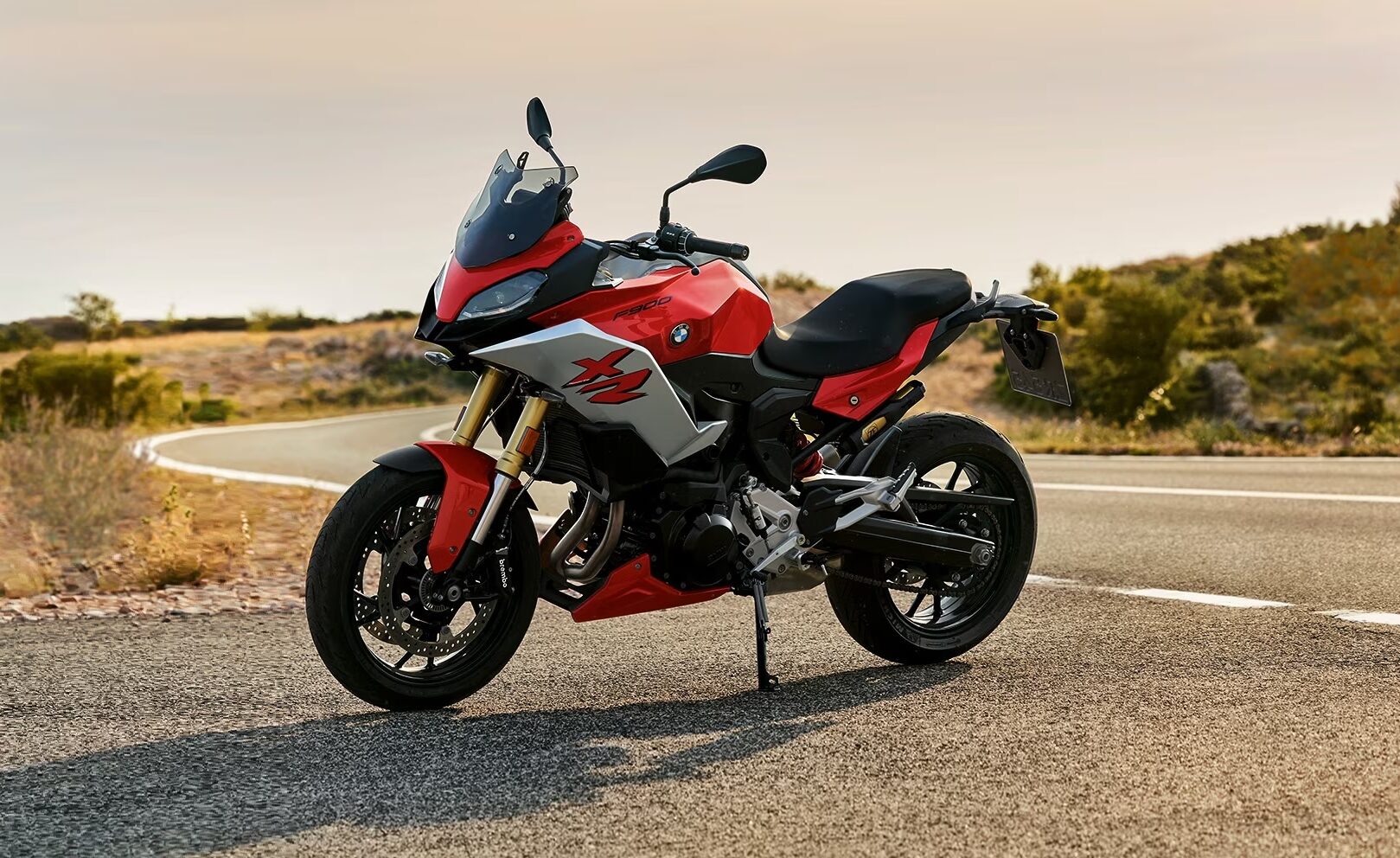 6 Reasons Why You Should Purchase a Adventure Bike