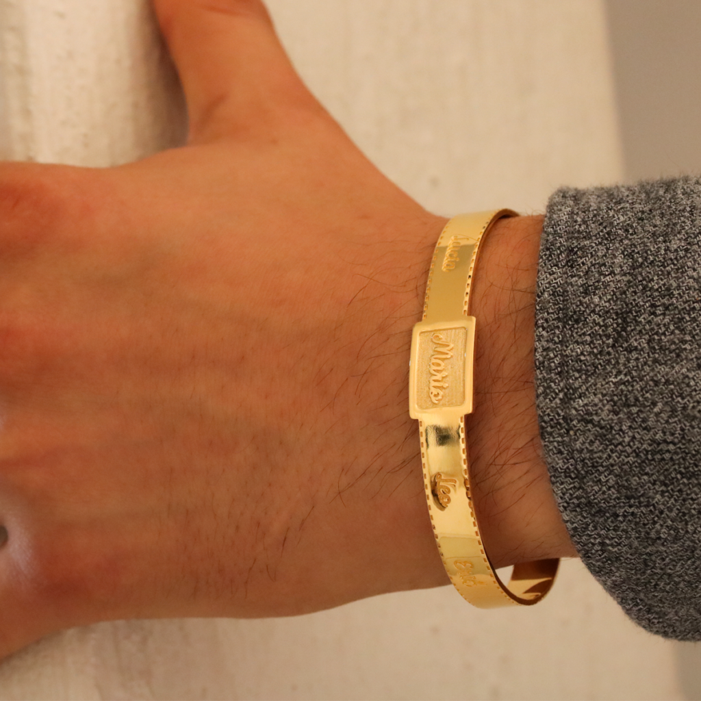 Engraved Jewelry Gifts