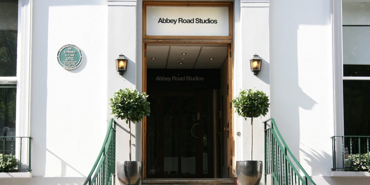London’s Abbey Road: From Iconic Shot to Conspiracy Theories- Unraveling The Beatles’ Story