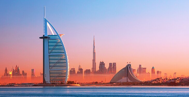 Here are the 5 Best Tourist Places in Dubai: