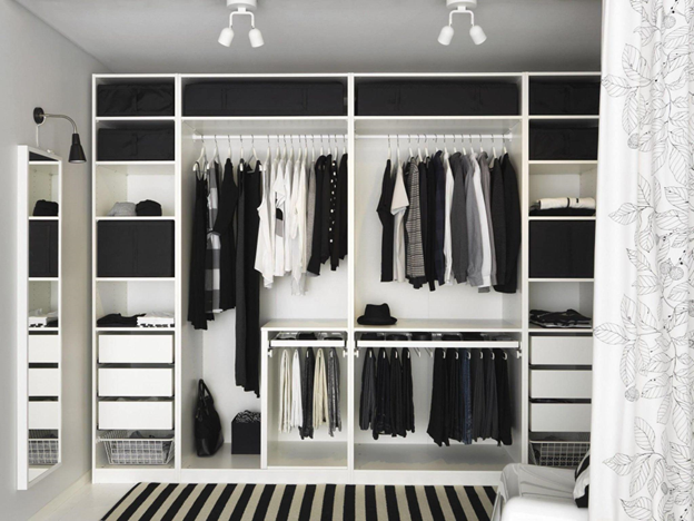Custom-Made Wardrobe in a Modern Style. Ergonomics in Every Detail