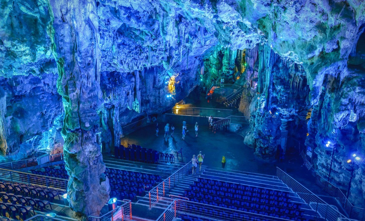 What Is the Nicest Part of Southern Spain to Visit? A Comprehensive Guide